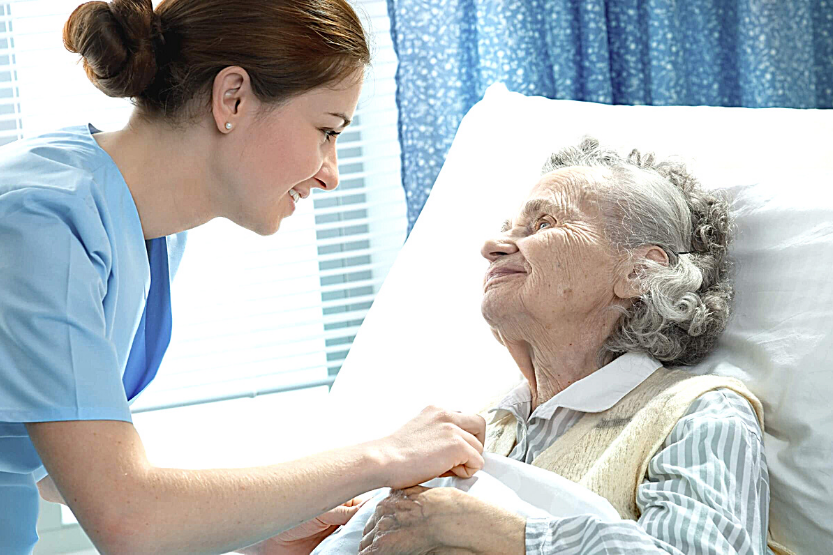 Подбор сиделки по уходу за больным с переломом шейки бедра